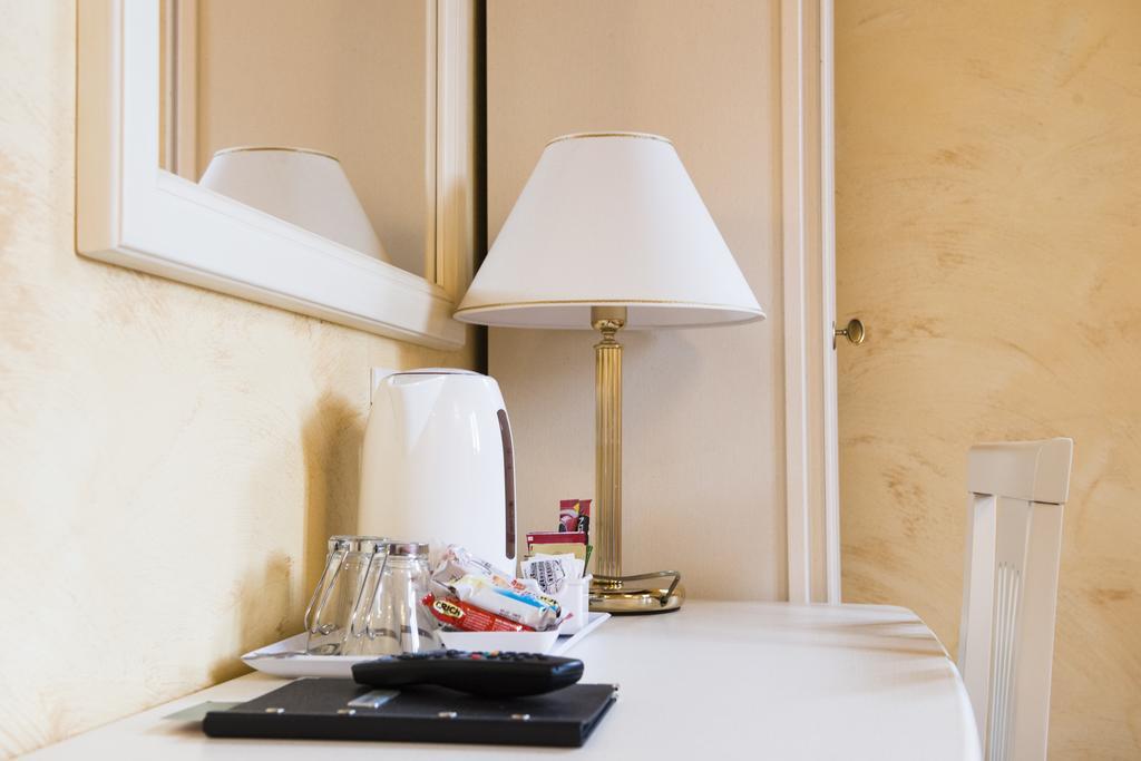 Domus Trevi Bed and breakfast 3*