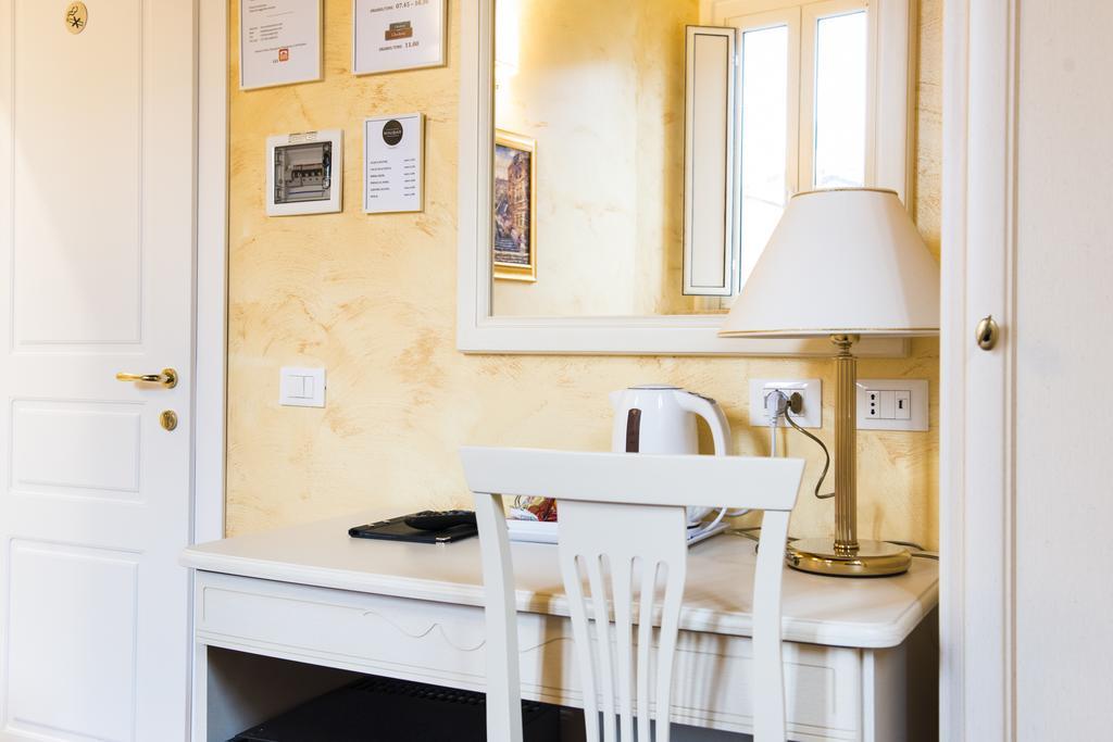 Bed and breakfast Domus Trevi Roma